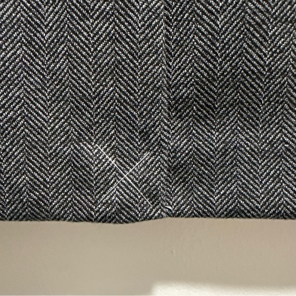 Ann Taylor Women’s Skirt 4 Black/Grey Herringbone Pattern Pencil Skirt NWOT - Picture 6 of 7